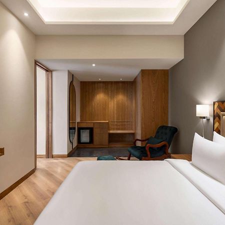 Ramada Encore By Wyndham Amritsar Airport Zewnętrze zdjęcie