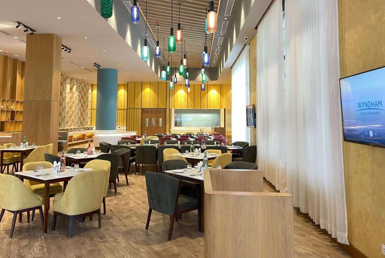 Ramada Encore By Wyndham Amritsar Airport Zewnętrze zdjęcie