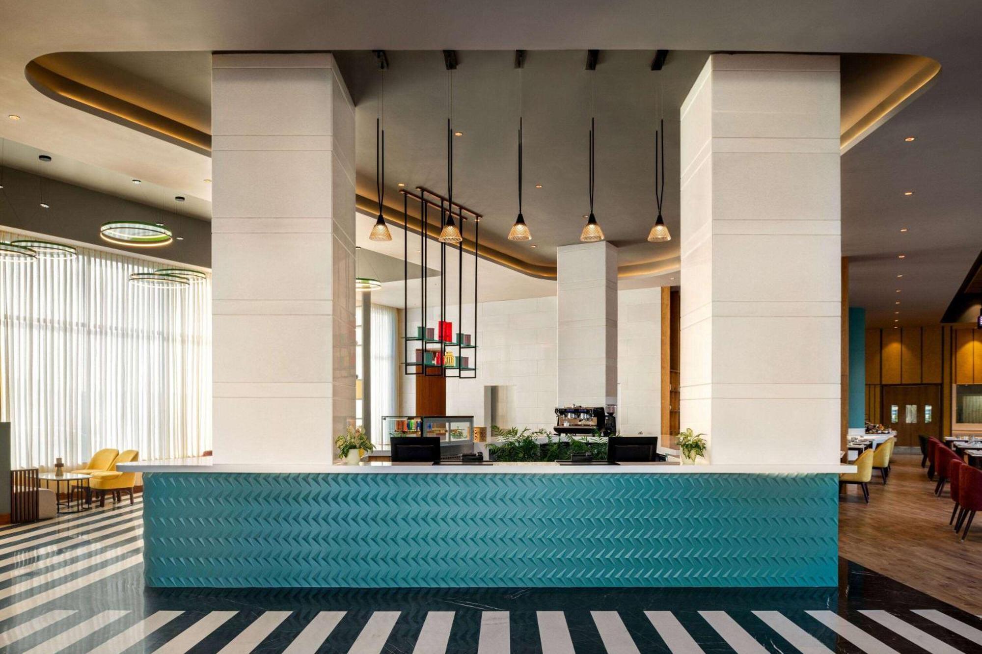 Ramada Encore By Wyndham Amritsar Airport Zewnętrze zdjęcie